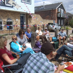 Residents Enjoying the sun - 2010 | Photo Mike Downes
